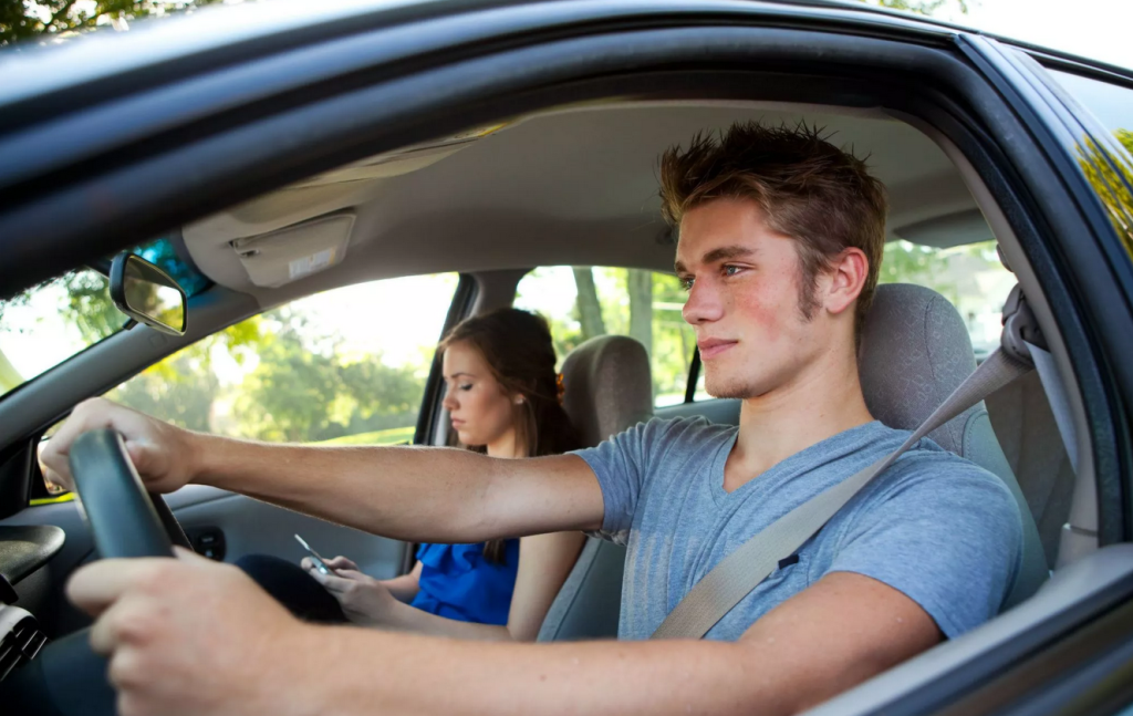 can-an-18-year-old-get-their-own-car-insurance-cheapest-car